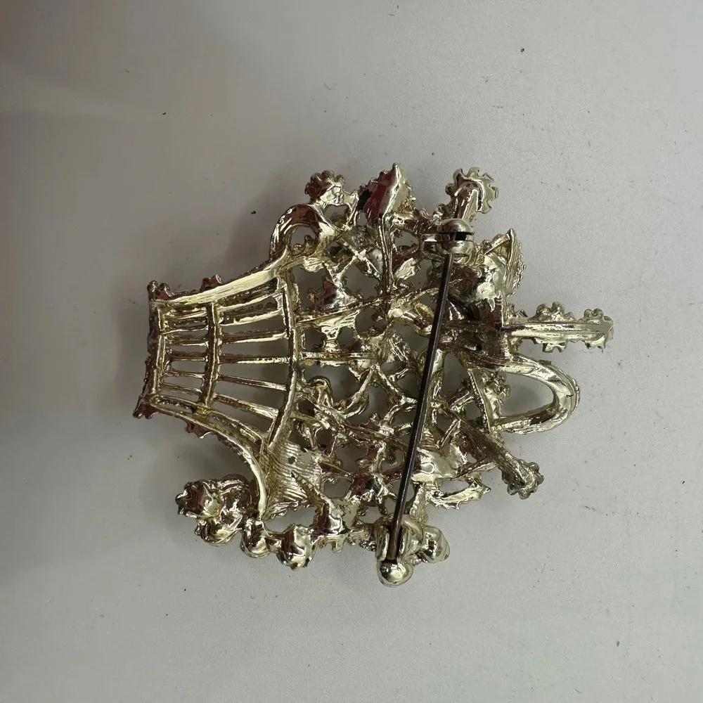 Vtg MCM Gold Tone Multi Color Rhinestone Faux Pearl Flower Basket Brooch Pin